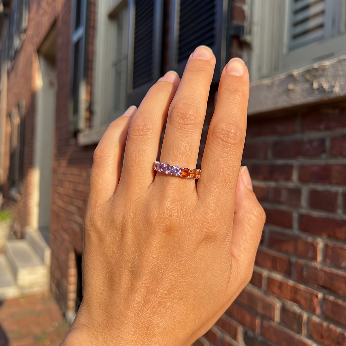 Women's Vintage-Style Full-Circle Ring, Exquisite Elegant Design